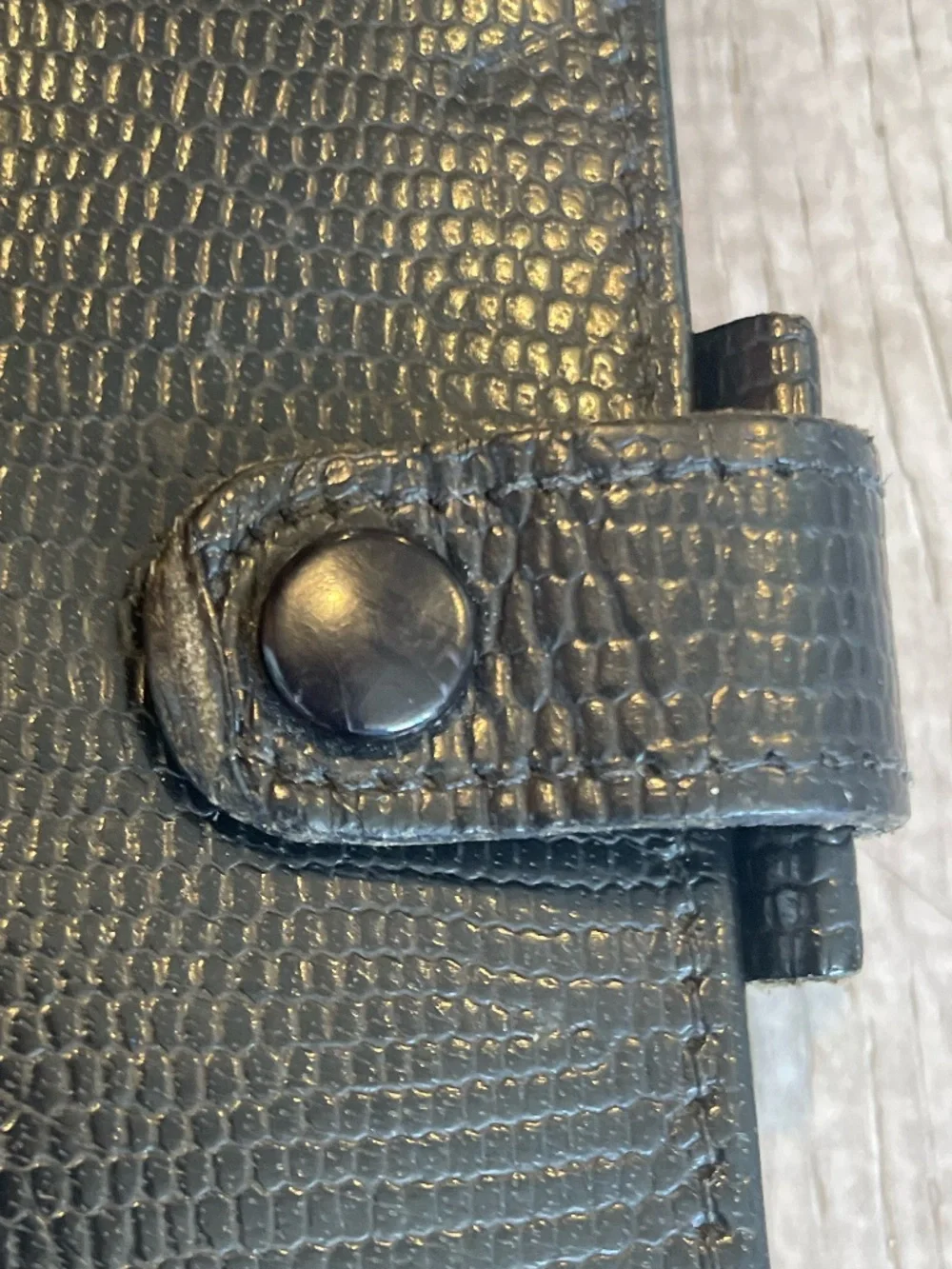 Vintage 90s Filofax Pocket Organizer 4-Ring Planner Binder | Black Lizard Print